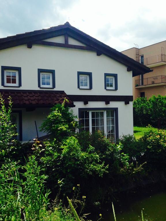 Villa Konik Morski Rewa Exteriör bild
