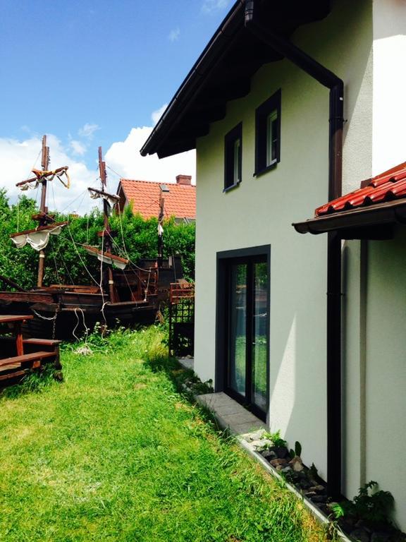 Villa Konik Morski Rewa Exteriör bild