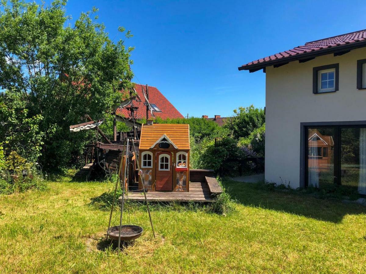 Villa Konik Morski Rewa Exteriör bild