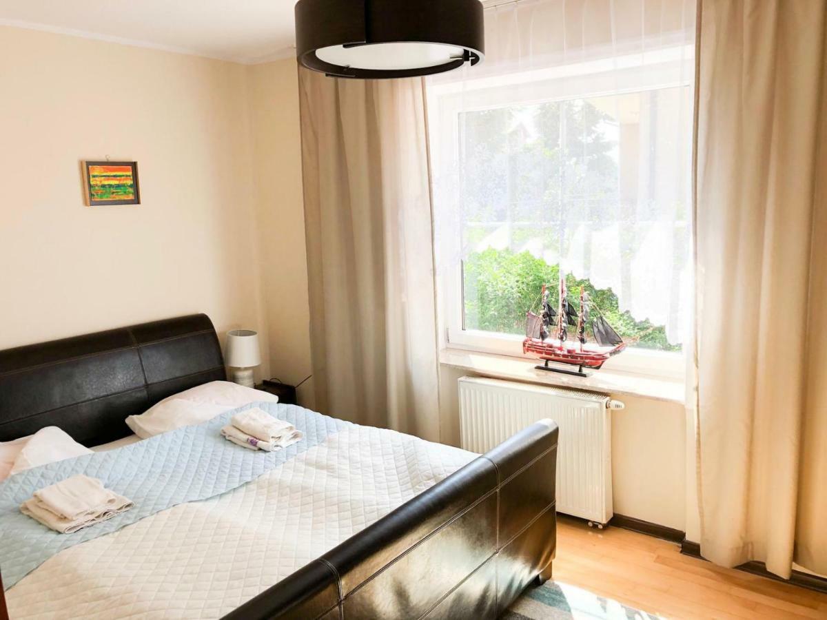 Villa Konik Morski Rewa Exteriör bild